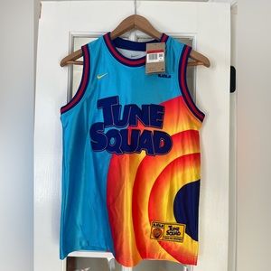 NWT Nike Youth Unisex Tune Squad Jersey Size Youth Large